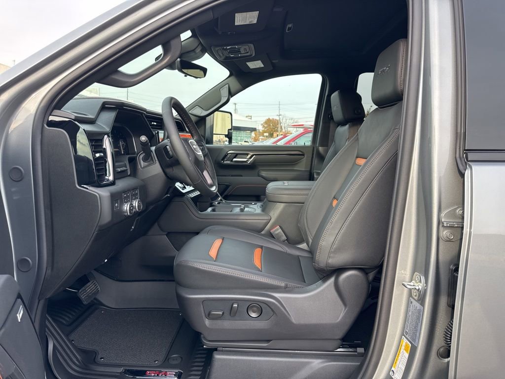 New 2026 GMC Sierra 2500 AT4 w/ AT4 Premium Plus Package image 17
