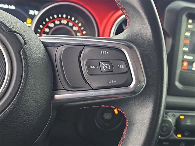 Used 2018 Jeep Wrangler Unlimited Rubicon image 16