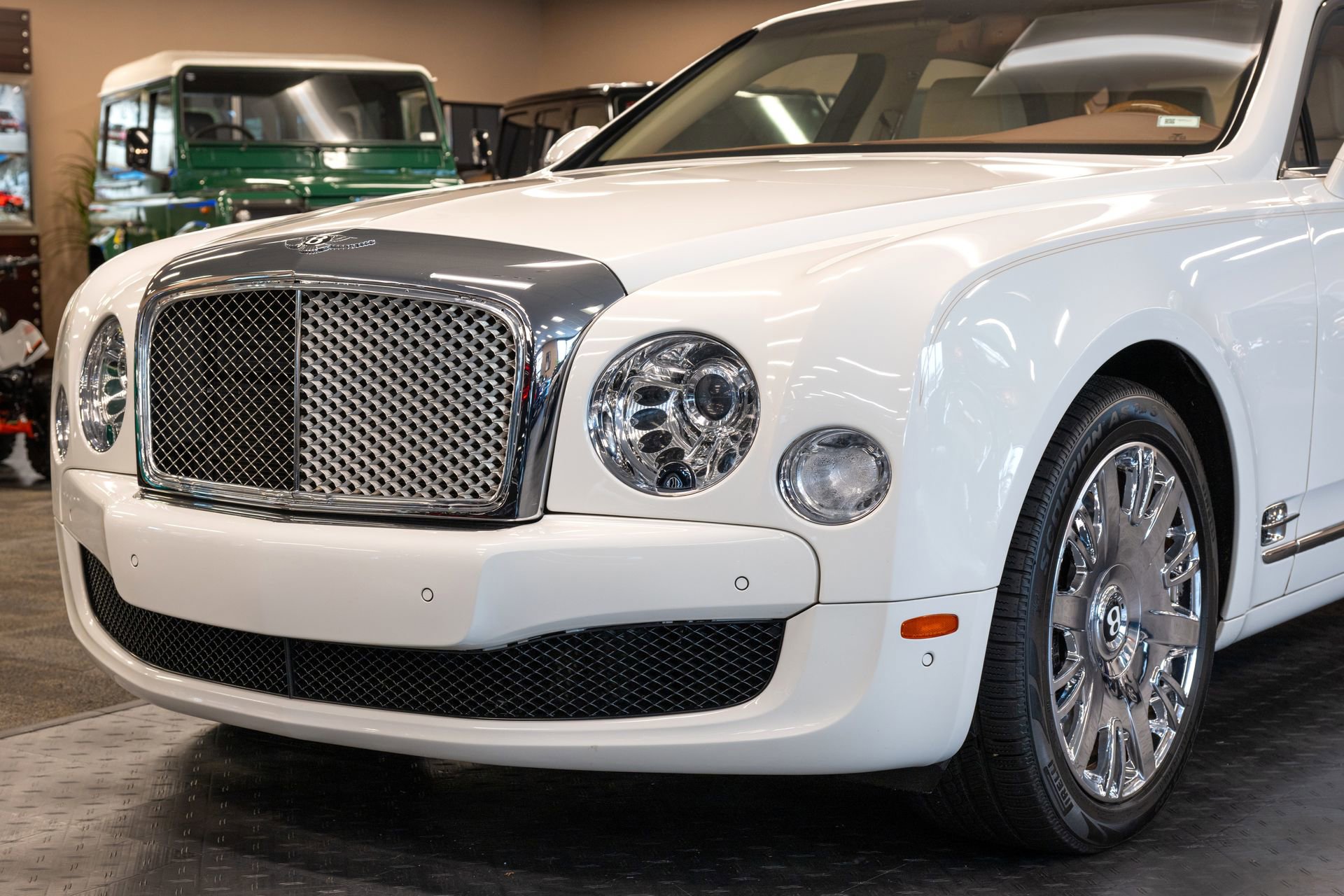 Used 2013 Bentley Mulsanne image 10