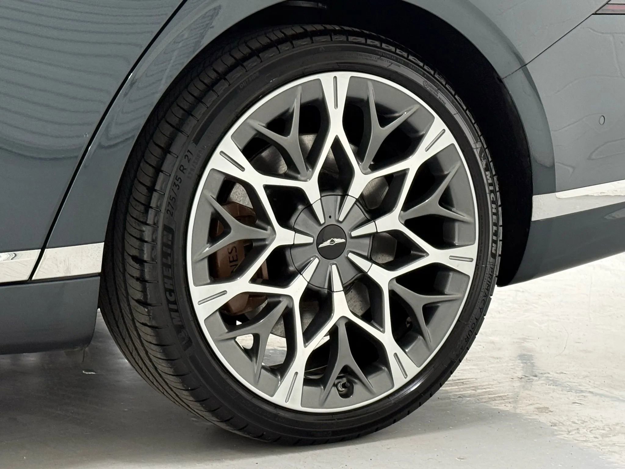 Used 2023 Genesis G90 3.5T AWD/4WD image 47