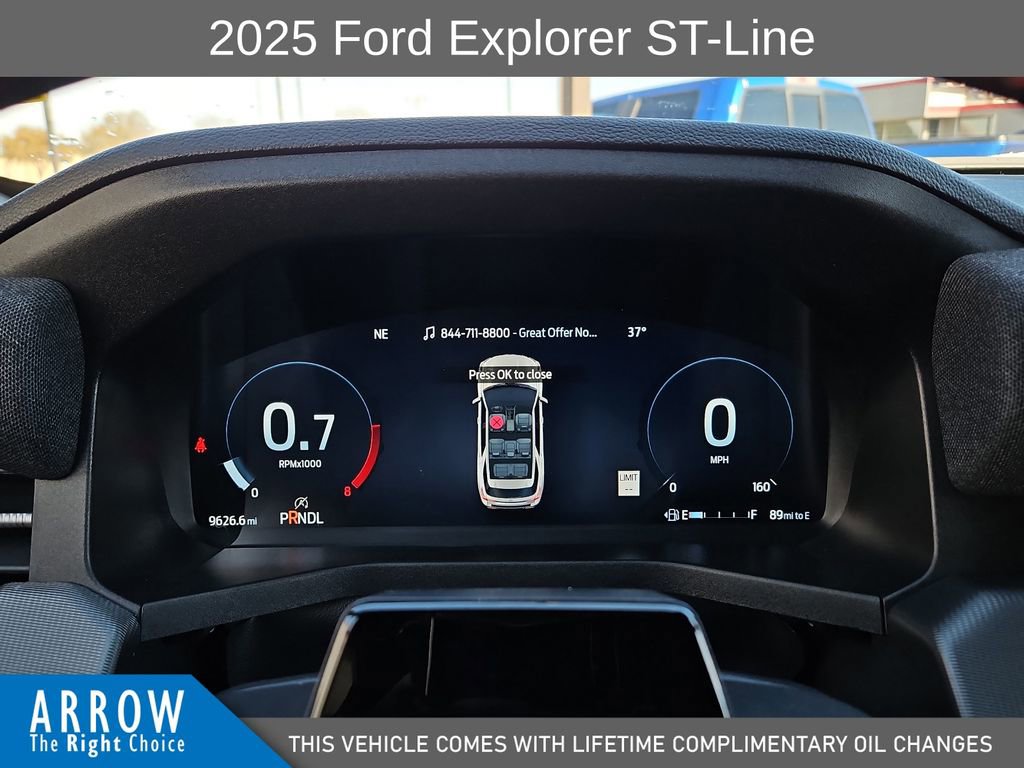 Used 2025 Ford Explorer ST-Line image 26