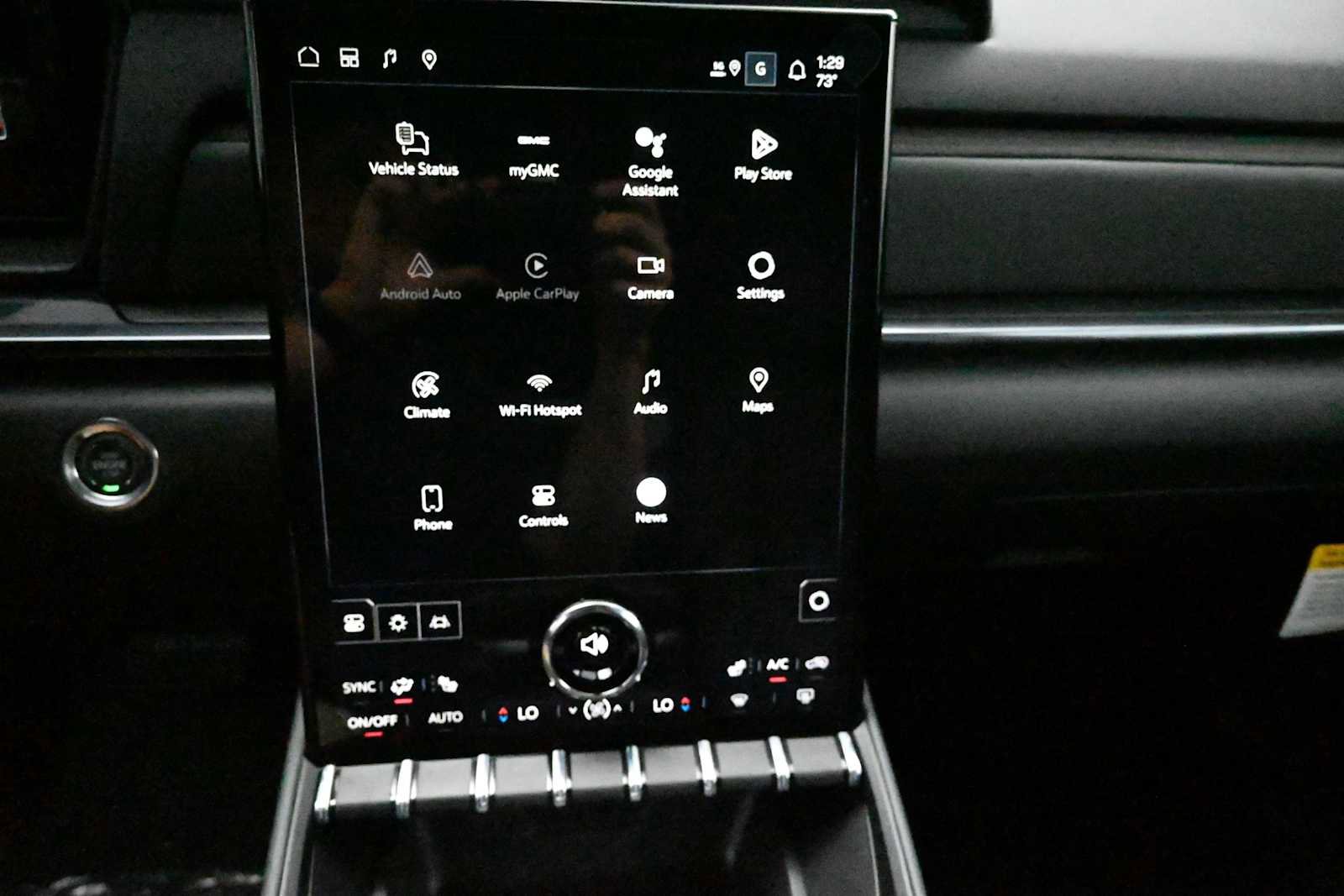 New 2026 GMC Terrain AT4 w/ Technology Package II AWD/4WD image 11
