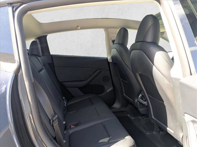 Used 2025 Tesla Model Y Long Range AWD/4WD image 20