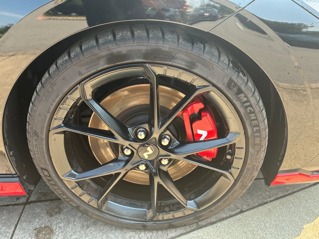 Used 2024 Hyundai Elantra N FWD image 15