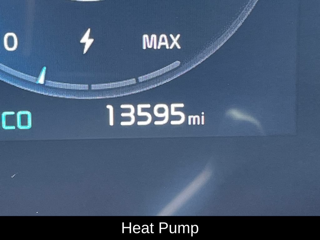 Used 2024 Kia Niro Wind w/ Wind Preserve Package FWD image 11