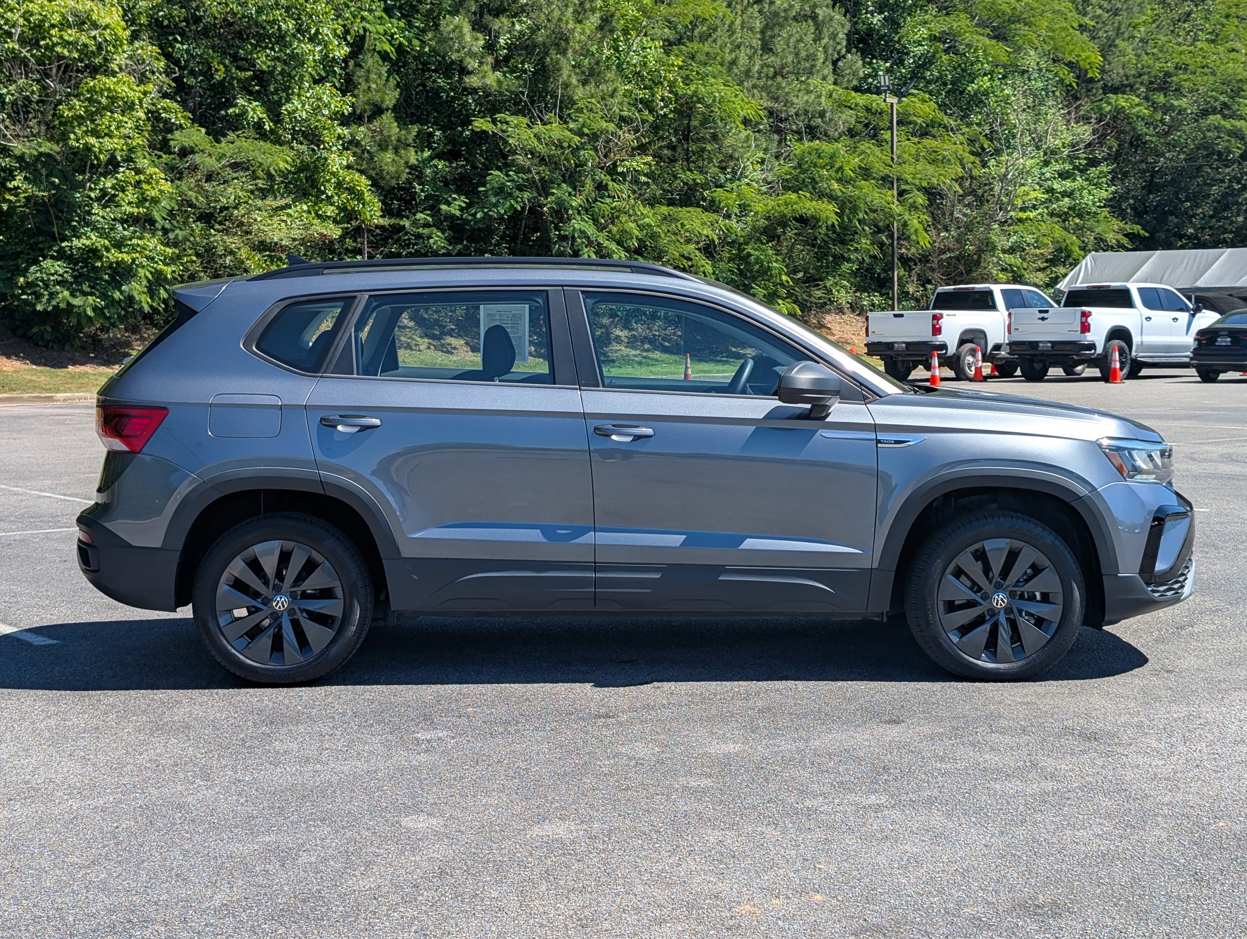 Used 2023 Volkswagen Taos S FWD image 10
