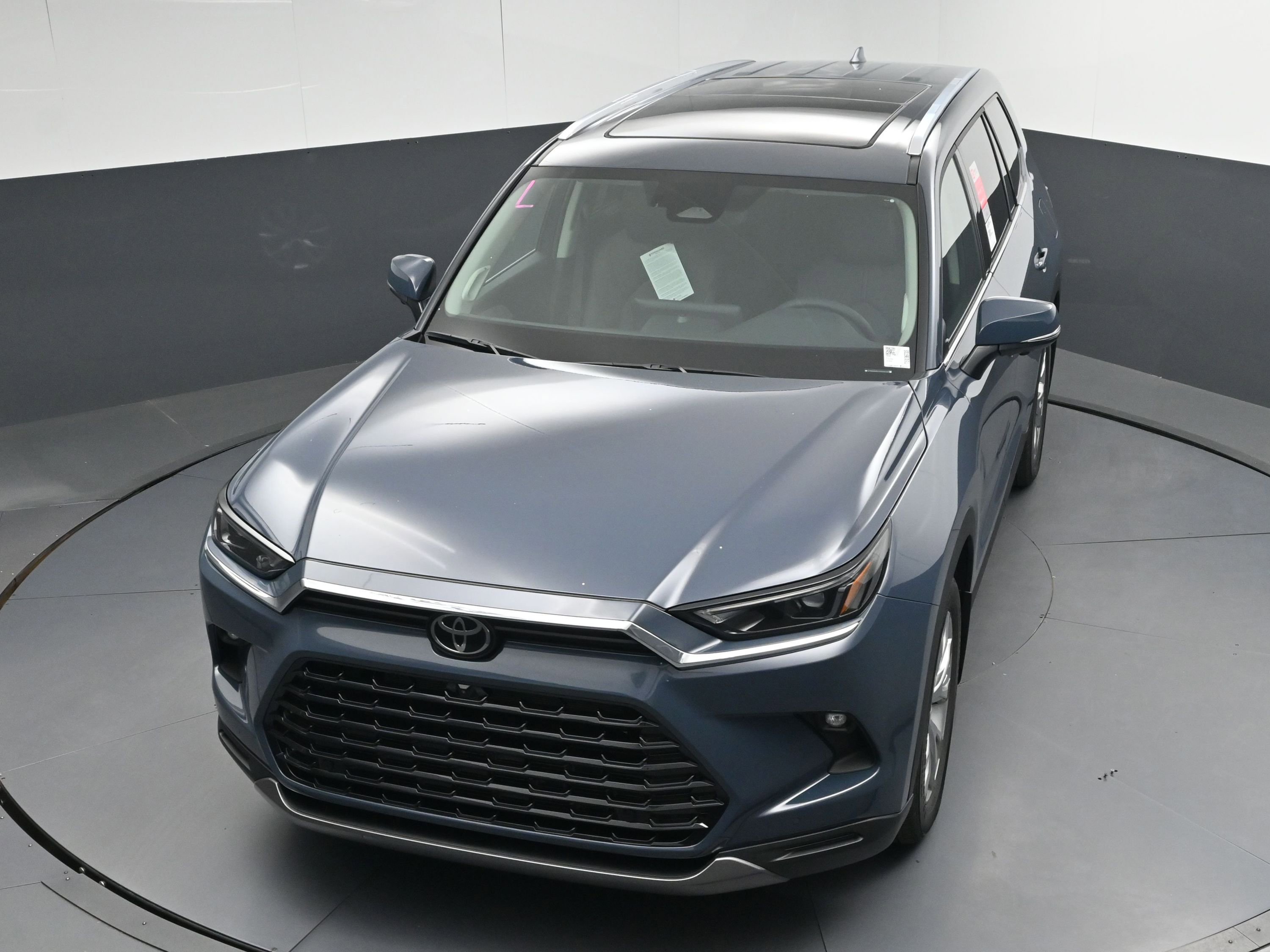 New 2026 Toyota Grand Highlander Limited image 27