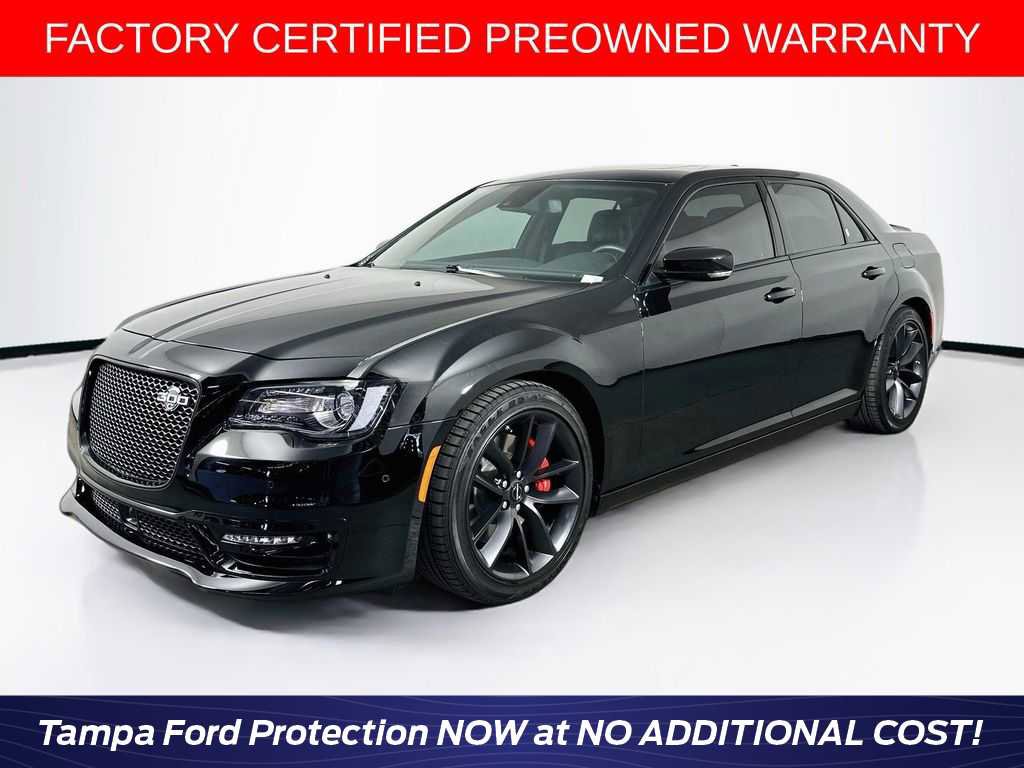 Used 2023 Chrysler 300 C RWD video 1