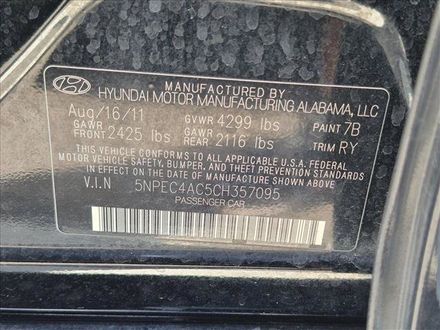 Used 2012 Hyundai Sonata SE w/ Navigation & Sunroof Pkg FWD image 17