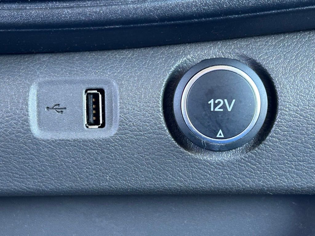 Used 2020 Ford Transit 350 XL image 21