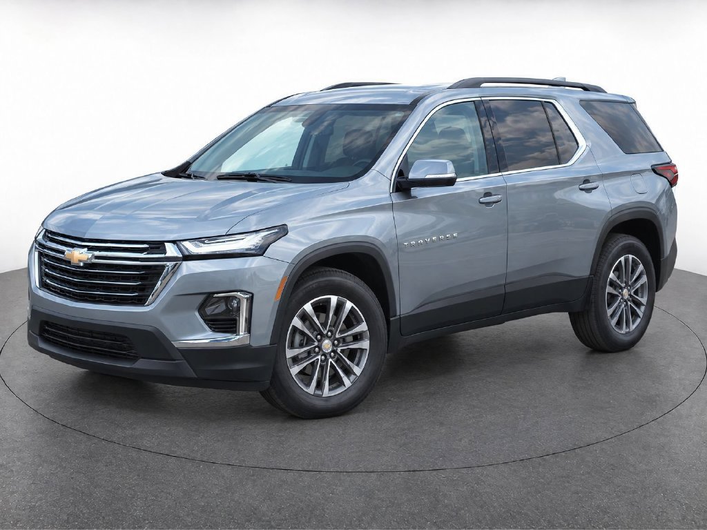 Used 2023 Chevrolet Traverse LT AWD/4WD image 2