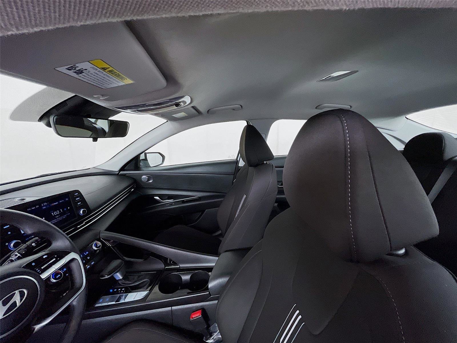 Certified 2025 Hyundai Elantra Blue FWD image 10