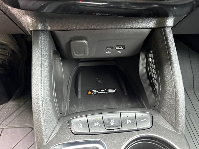 Used 2025 Chevrolet TrailBlazer RS w/ Convenience Package AWD/4WD image 32