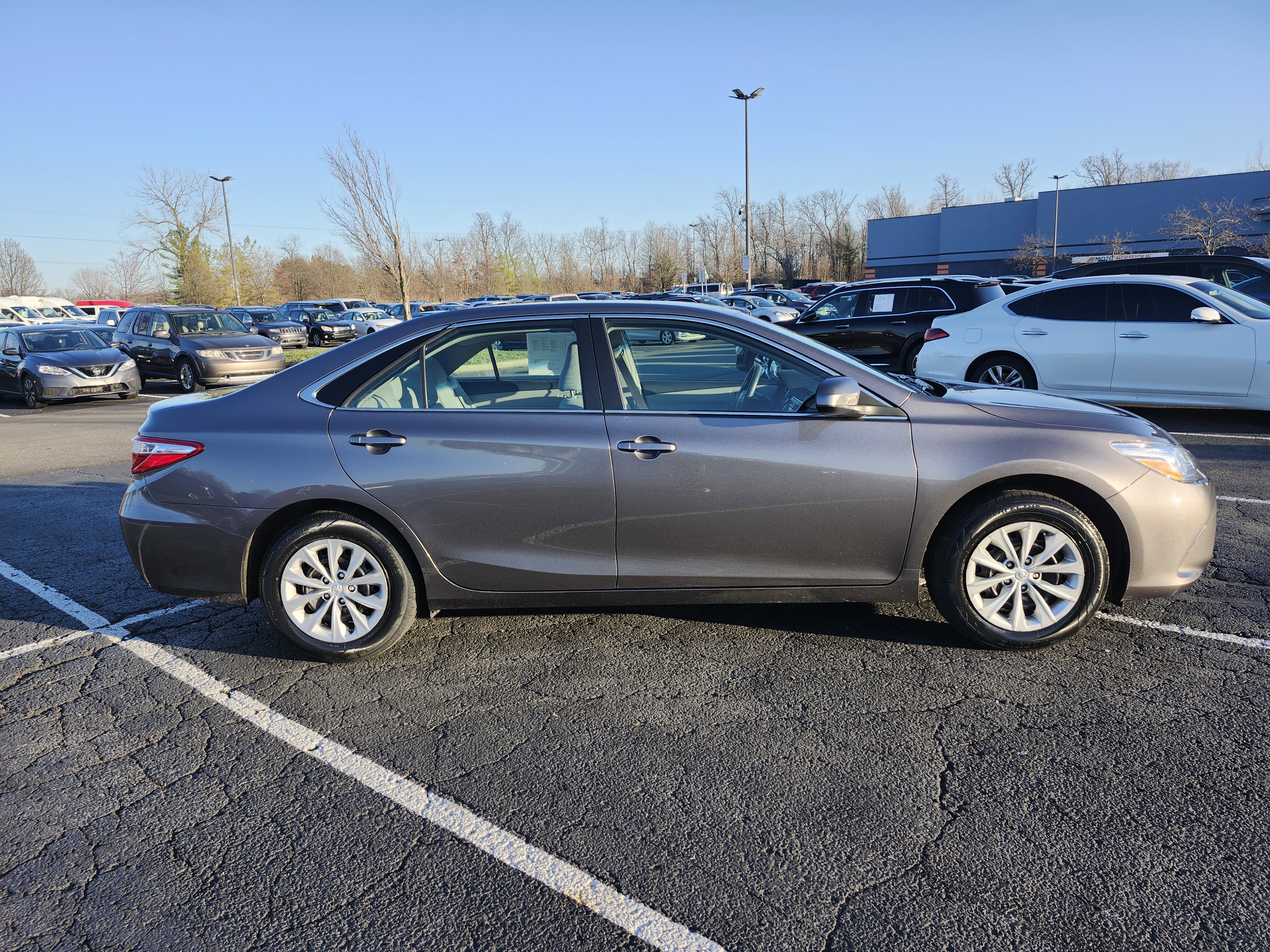 Used 2017 Toyota Camry LE image 15