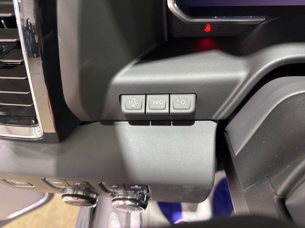 New 2025 GMC Sierra 2500 Denali w/ Denali Reserve Package image 22