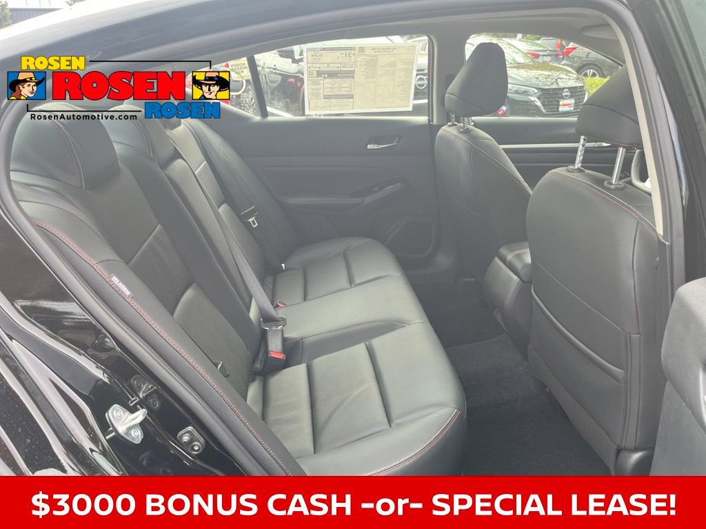 New 2025 Nissan Altima 2.5 SR w/ SR Premium Package image 17
