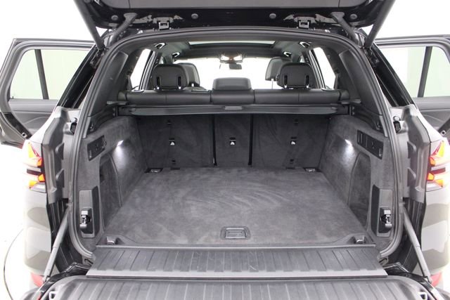 Used 2025 BMW X5 xDrive40i w/ Climate Comfort Package image 46