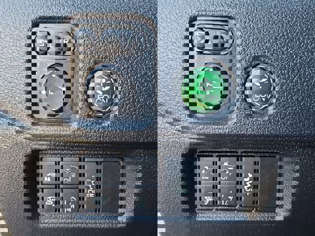 Used 2023 Honda Passport TrailSport image 30