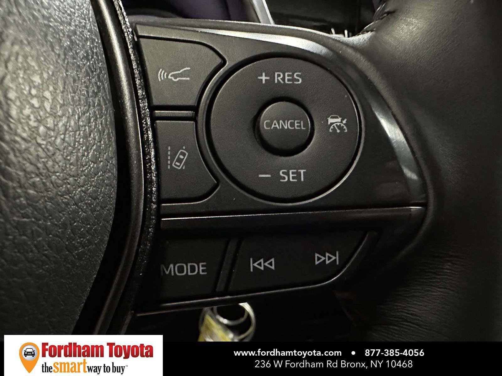 Certified 2023 Toyota Camry SE AWD/4WD image 23