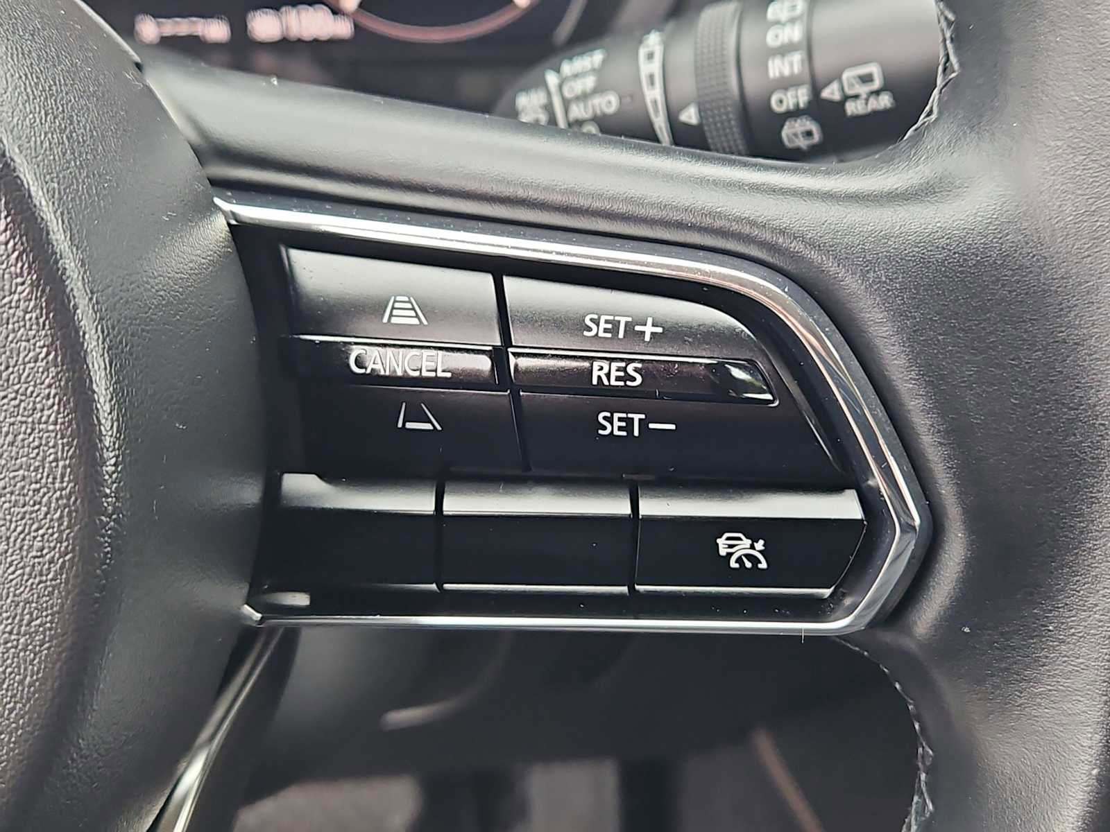 Used 2024 MAZDA CX-90 Plug-In Hybrid w/ Preferred AWD/4WD image 28