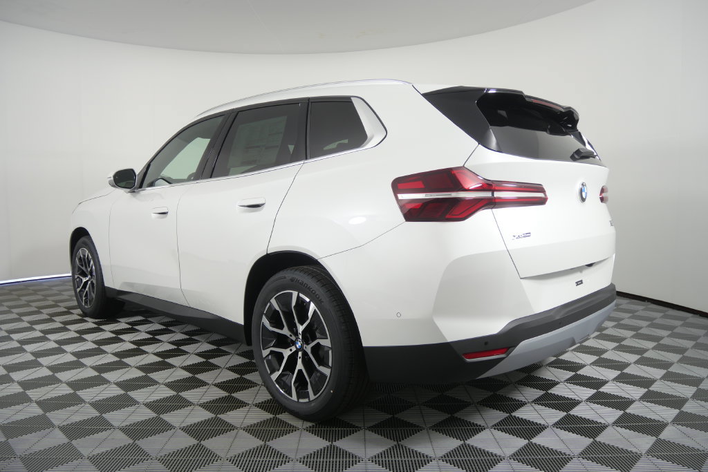 New 2026 BMW X3 xDrive30i AWD/4WD image 6
