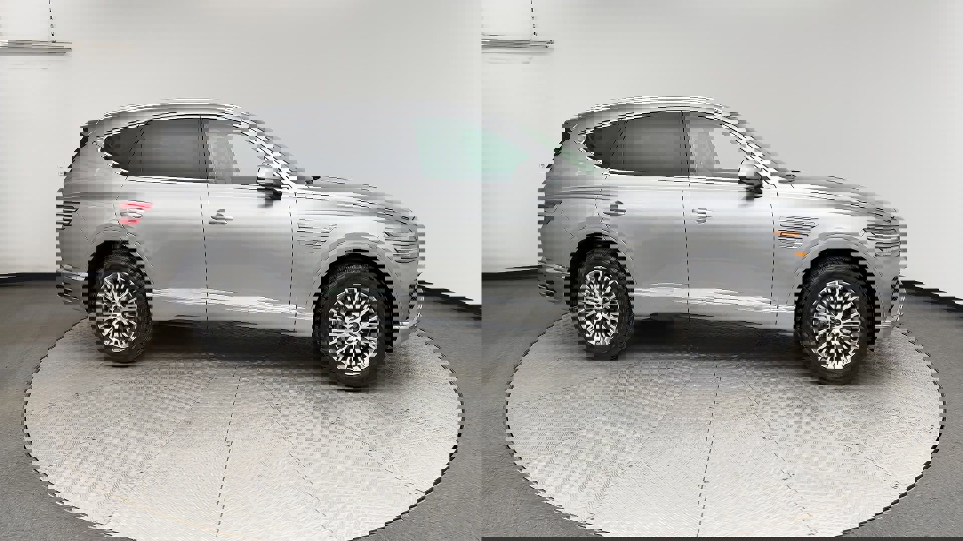 Certified 2025 Genesis GV80 2.5T Standard image 9