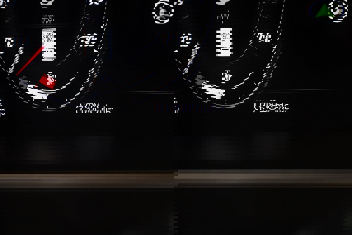 Used 2021 Jaguar F-TYPE R image 50