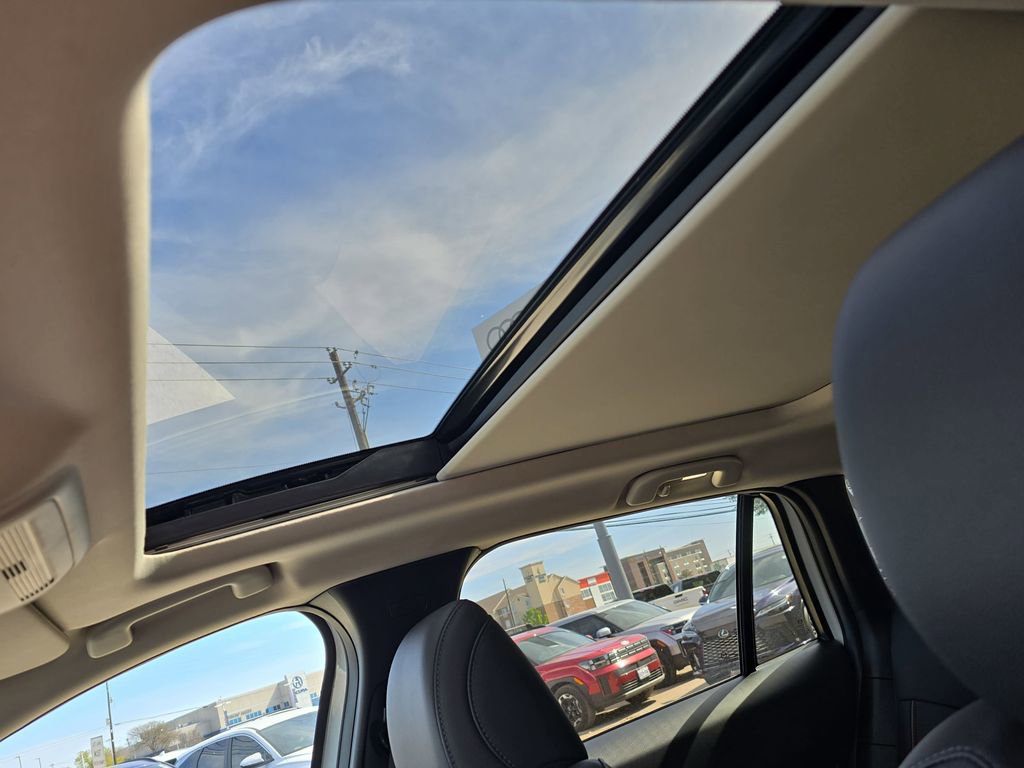 Used 2025 MAZDA CX-50 AWD 2.5 Hybrid w/ Premium Pkg image 28