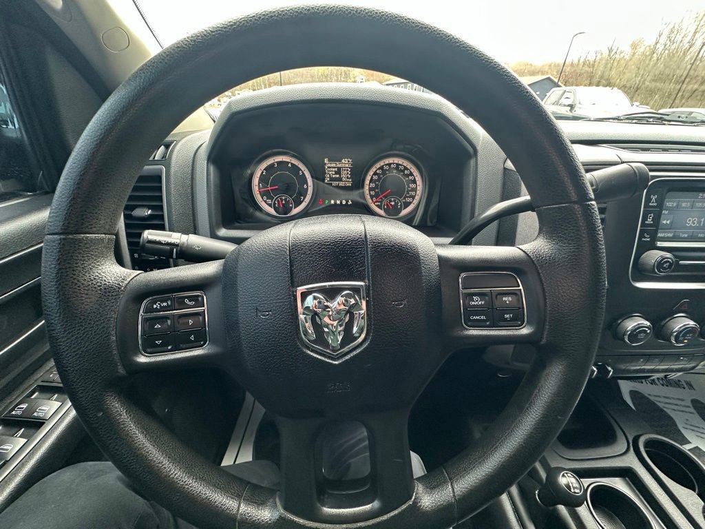 Used 2016 RAM 2500 Tradesman w/ Chrome Appearance Group AWD/4WD image 15