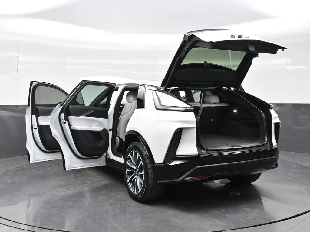Certified 2024 Cadillac Lyriq Sport AWD/4WD image 40