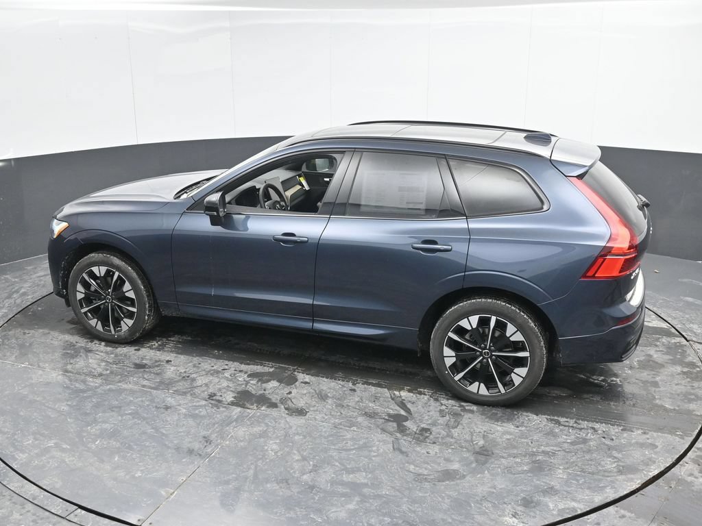 New 2026 Volvo XC60 B5 Plus w/ Protection Package Premier AWD/4WD image 34