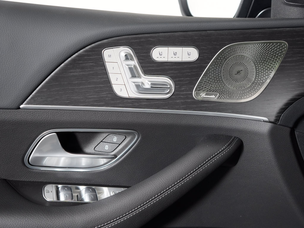 Certified 2026 Mercedes-Benz GLS 450 4MATIC image 27