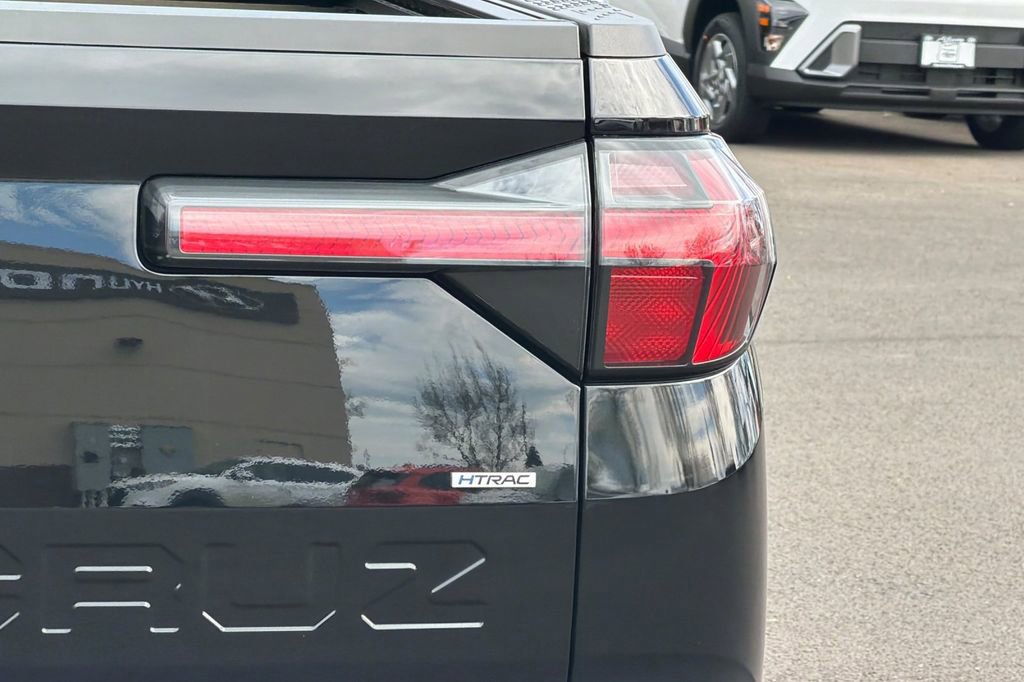 Certified 2024 Hyundai Santa Cruz SEL w/ Activity Package image 27