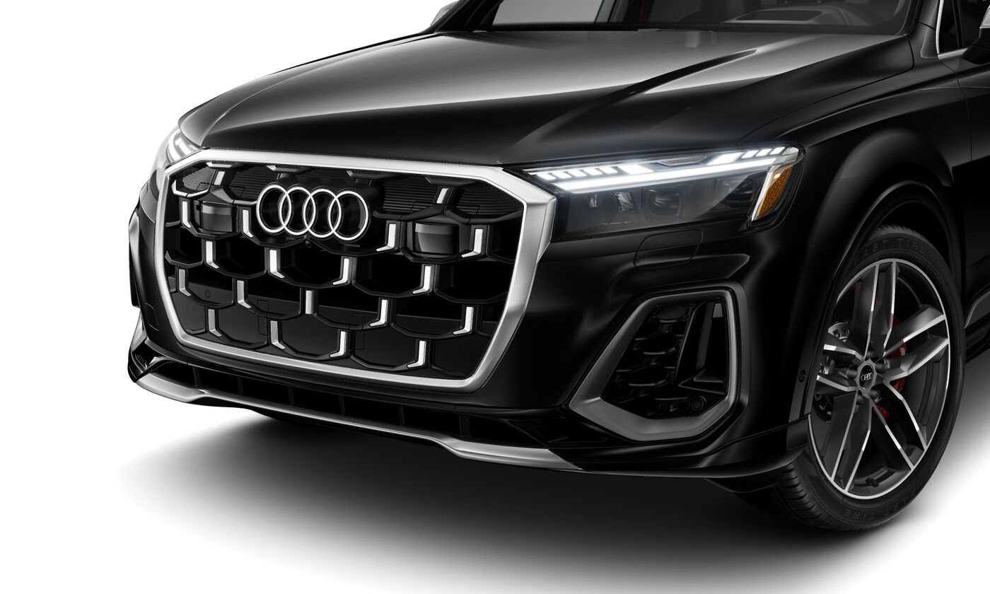 Certified 2025 Audi SQ7 Prestige w/ Prestige Package AWD/4WD image 6