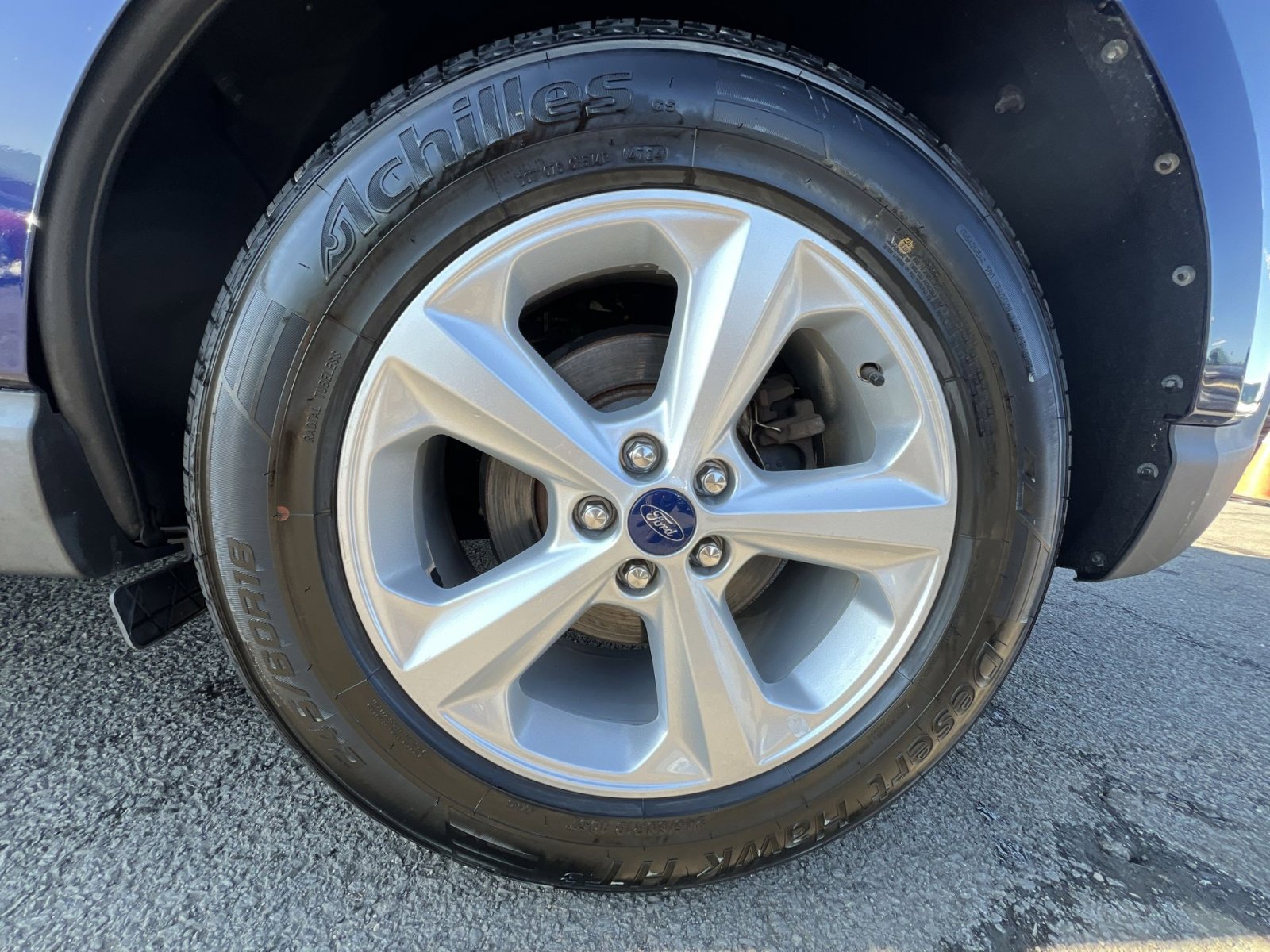 Used 2016 Ford Edge SE image 12