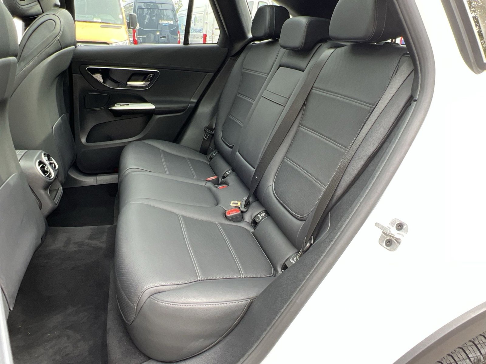 Certified 2025 Mercedes-Benz GLC 300 4MATIC image 28