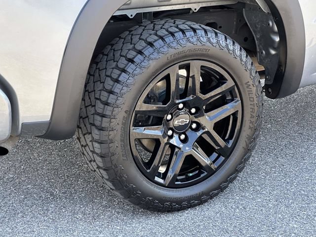 Used 2023 Chevrolet Silverado 1500 RST AWD/4WD image 31