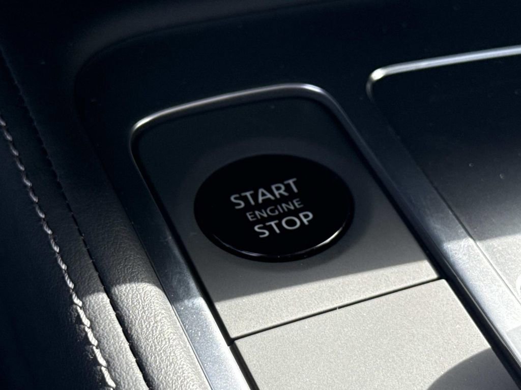 New 2026 INFINITI QX60 Luxe w/ Cargo Package image 8