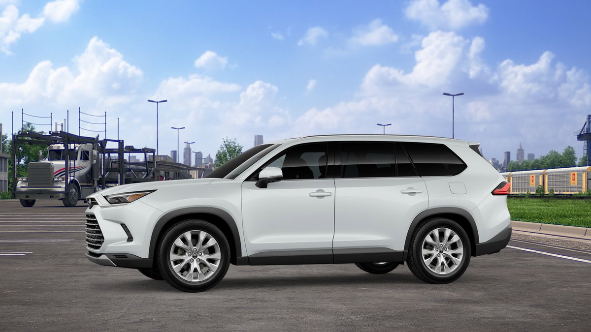 New 2026 Toyota Grand Highlander Limited AWD/4WD image 3