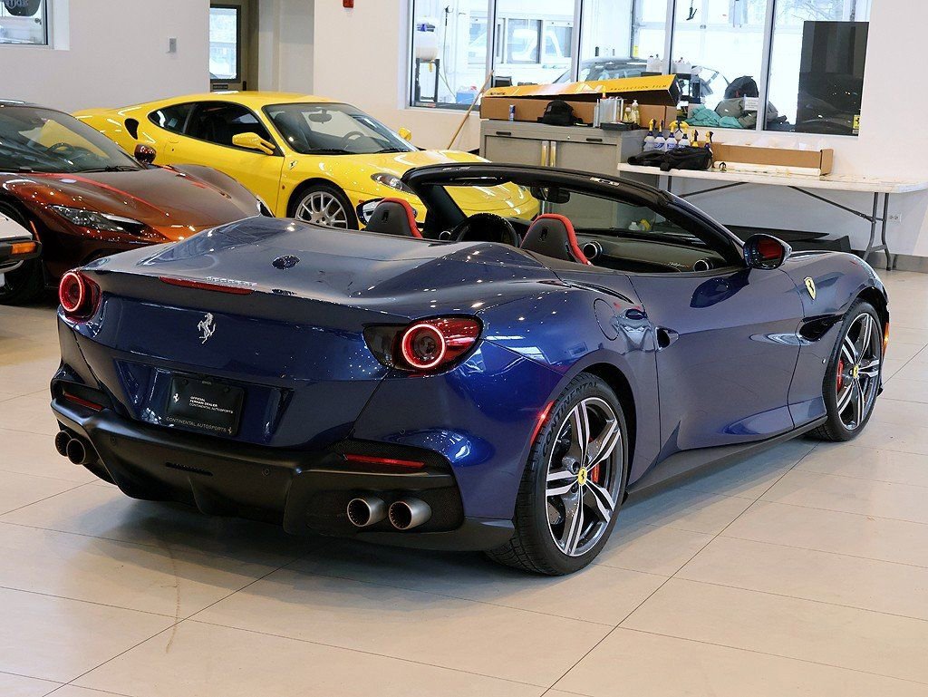 Certified 2022 Ferrari Portofino M image 54