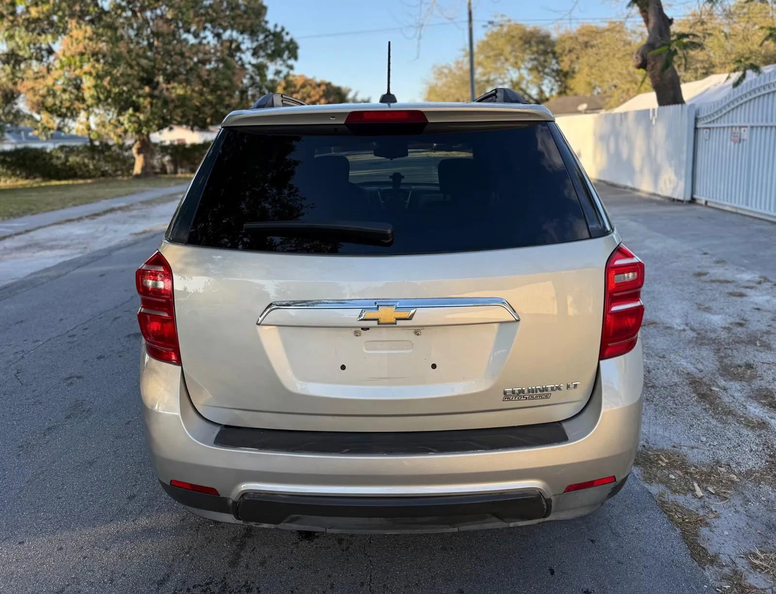 Used 2016 Chevrolet Equinox LT image 8
