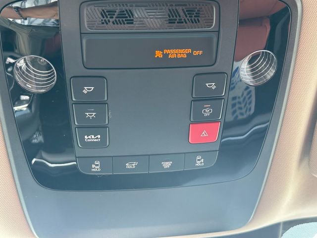 New 2026 Kia Carnival EX image 18