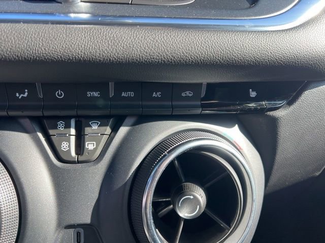 Used 2025 Chevrolet Blazer LT image 21