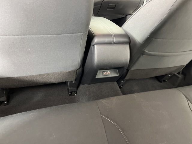 Used 2025 Nissan Altima 2.5 SV image 43