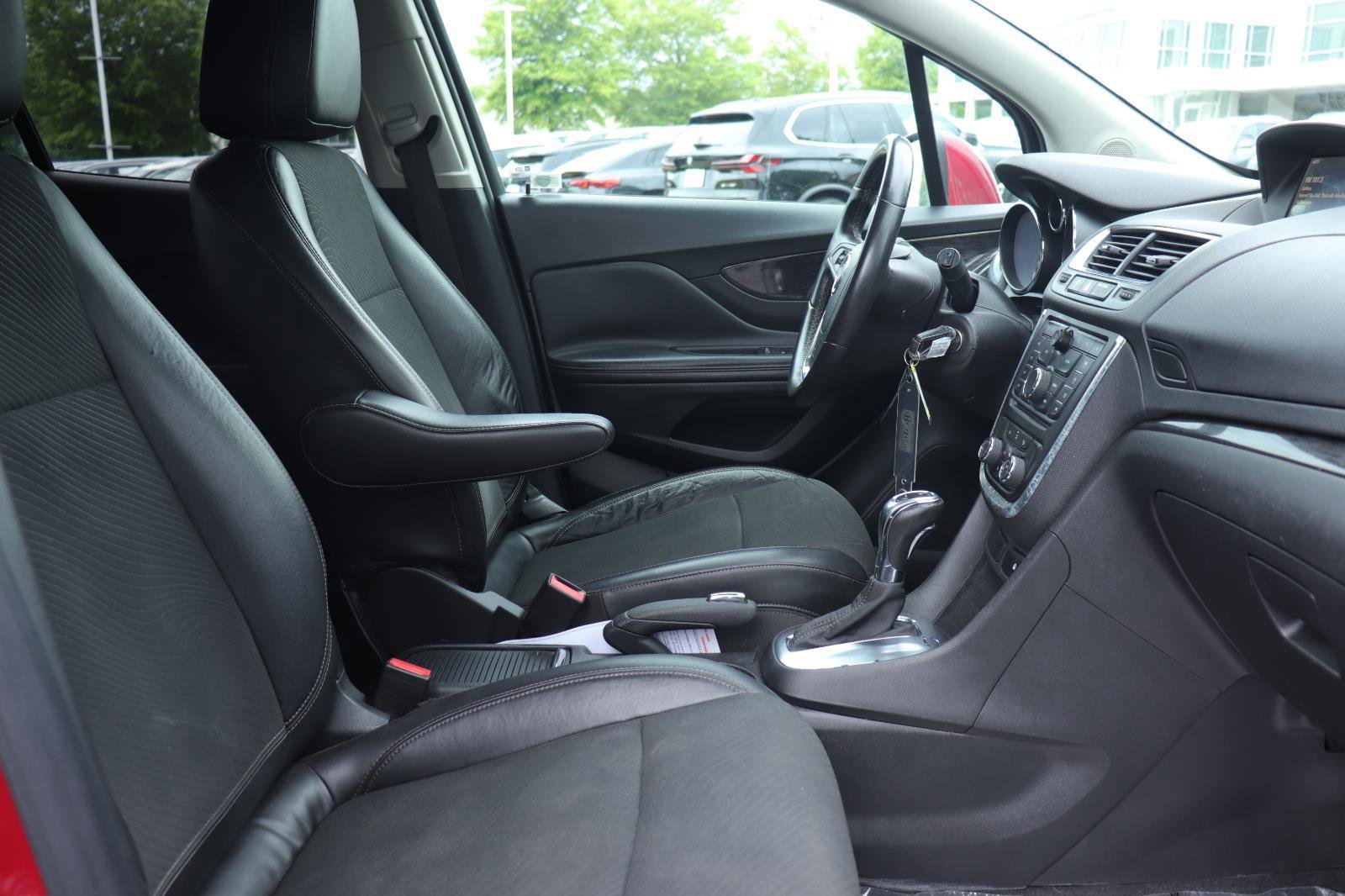 Used 2014 Buick Encore Convenience FWD image 17