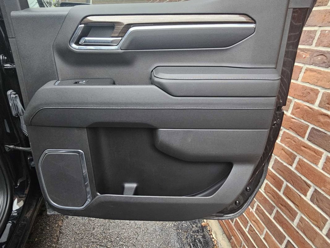 Used 2023 Chevrolet Silverado 1500 RST w/ Convenience Package II image 12