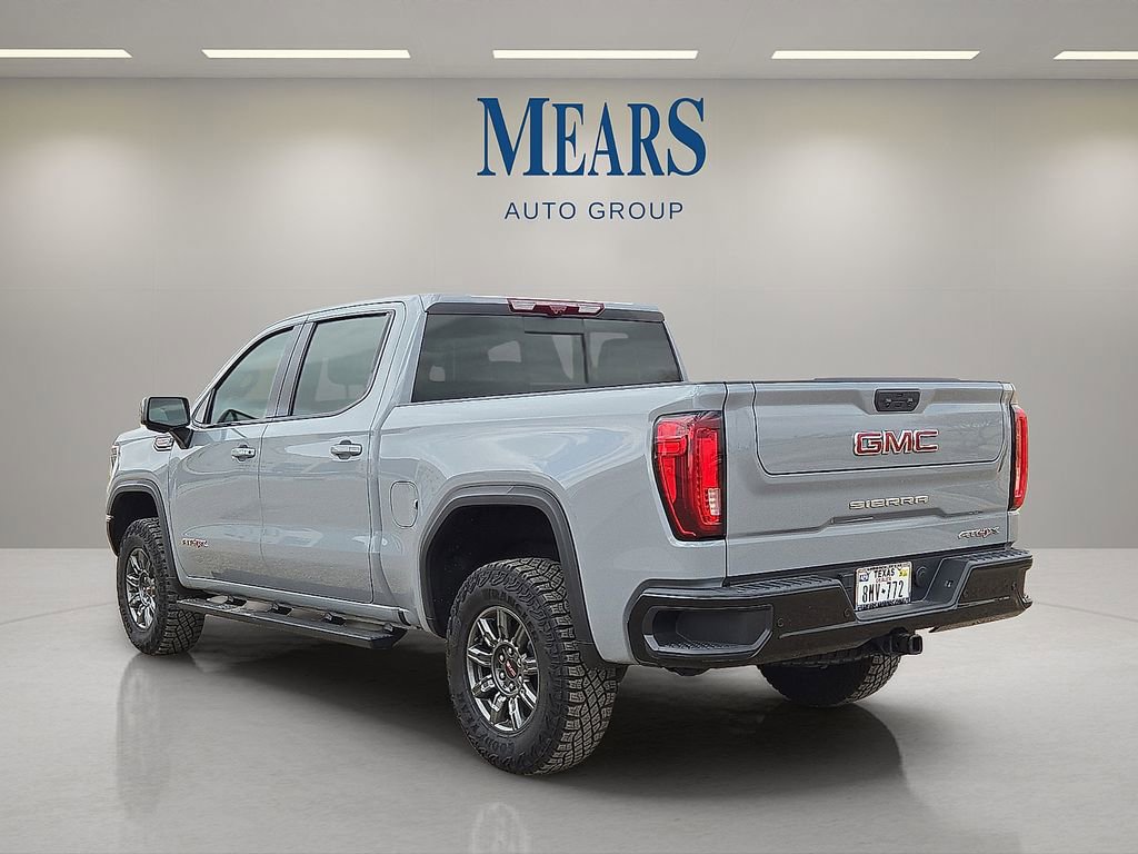 Used 2024 GMC Sierra 1500 AT4X image 3