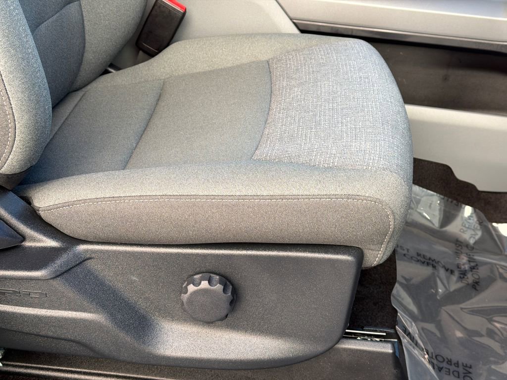 Used 2025 Ford F150 Lightning XLT image 11