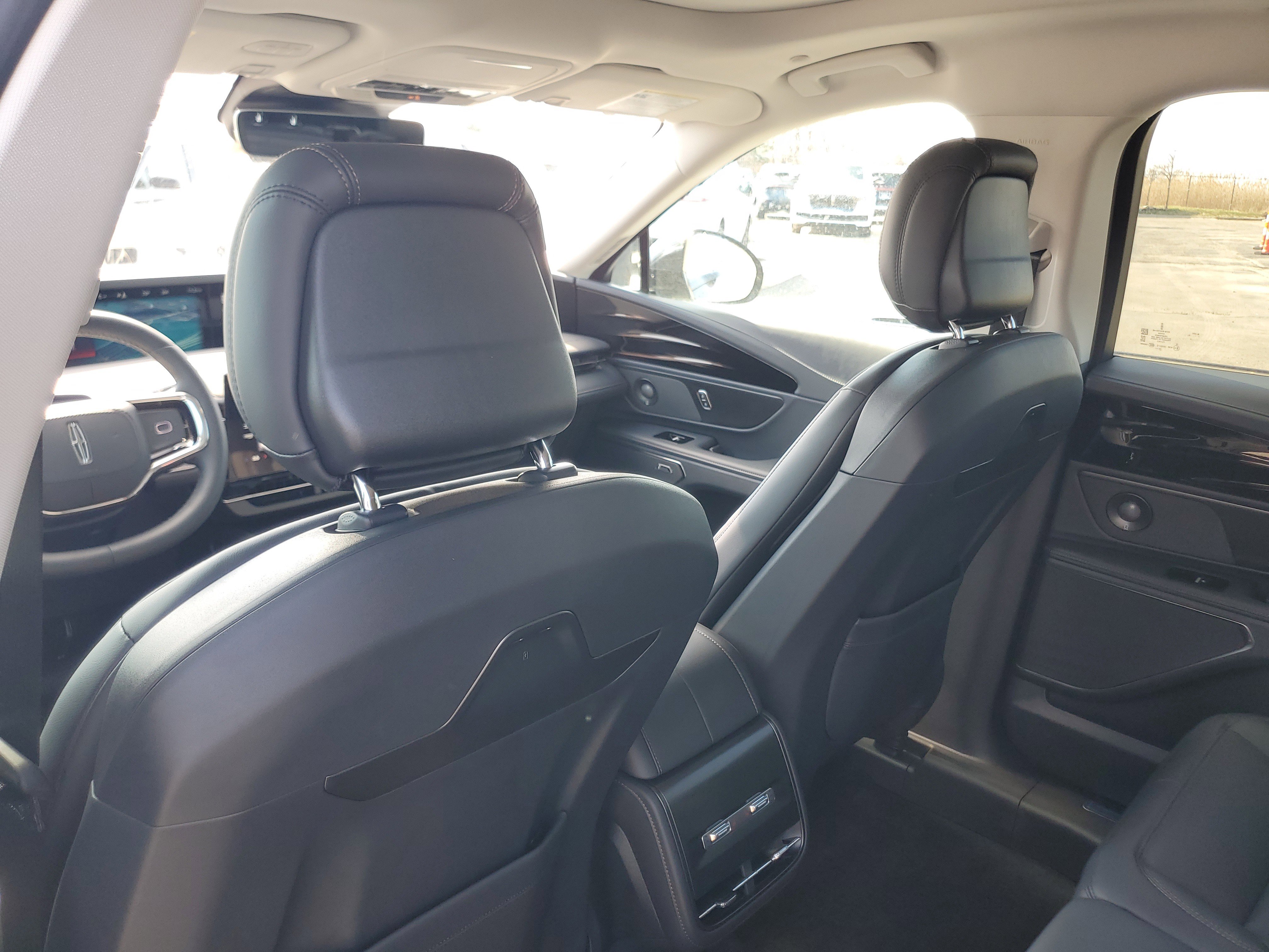 New 2026 Lincoln Nautilus Premier w/ Equipment Group 102A image 29