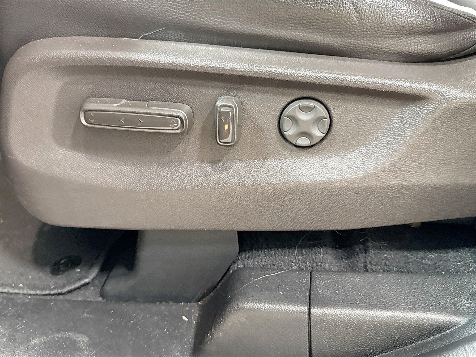 Used 2018 Honda Odyssey EX-L image 3